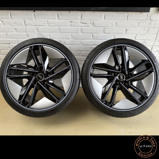 Bộ  21" Chính Hãng Audi E-Tron GT RS & Lốp  Goodyear NF0 DOT20 (6.5mm) VA: 4J3601025L - 9.5Jx21 ET60 (265/35R21) HA: 4J3601025M - 11.5Jx21 ET66 (305/30R21)
