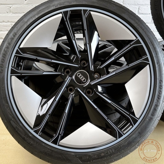Bộ  21" Chính Hãng Audi E-Tron GT RS & Lốp  Goodyear NF0 DOT20 (6.5mm) VA: 4J3601025L - 9.5Jx21 ET60 (265/35R21) HA: 4J3601025M - 11.5Jx21 ET66 (305/30R21)