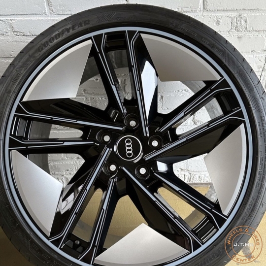 Bộ  21" Chính Hãng Audi E-Tron GT RS & Lốp  Goodyear NF0 DOT20 (6.5mm) VA: 4J3601025L - 9.5Jx21 ET60 (265/35R21) HA: 4J3601025M - 11.5Jx21 ET66 (305/30R21)