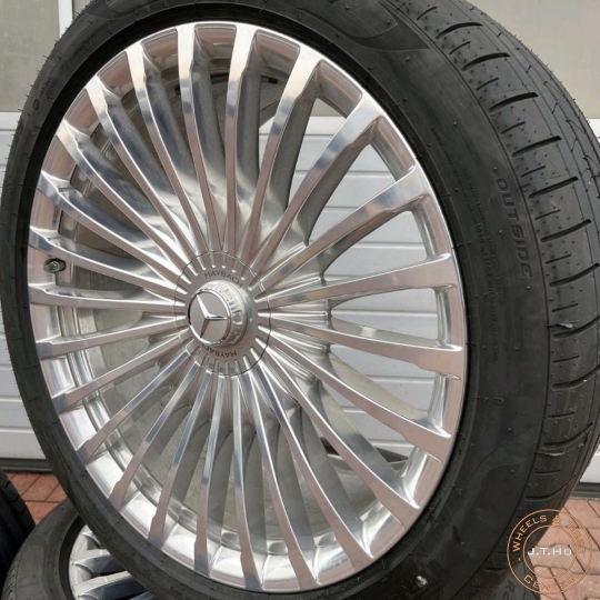 Bộ Mâm Lốp Mới 23" Chính Hãng Mercedes GLS600 Maybach 2022+