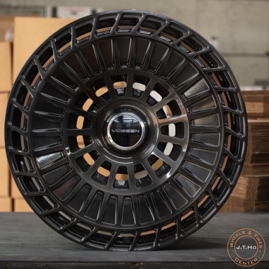 #InStock hơn 150 bộ mâm Vossen Forged cho tất cả các dòng xe...Made in MIAMI...Please call 090.111.00.99/090.111.9900/0902.36.36.98 hoặc inboz Zalo or Messenger...Thanks!