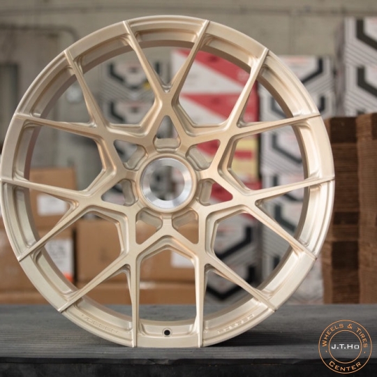 #InStock hơn 150 bộ mâm Vossen Forged cho tất cả các dòng xe...Made in MIAMI...Please call 090.111.00.99/090.111.9900/0902.36.36.98 hoặc inboz Zalo or Messenger...Thanks!