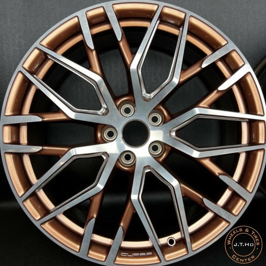 Bộ Mâm 20" lướt như mới Chính Hãng Audi R8 Cupra.PCD 5x112 I 4 x 8.5J x 20J ET42.Lắp chuẩn cho các dàng Audi khác như A4 A5 A6 A7 A8 Q3 Q5 Q7