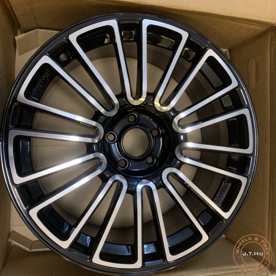 Bộ Mâm 21 inch Brand New 100% chính hãng Mansory CS.10 Black Diamond.PCD 5x120 I 4 x 21J x 10J ET40.Lắp cho những dòng xe Land Rover,Rolls Royce,BMW.....Please Call 090.111.00.99/090.111.9900 & inbox Zalo.Many Thanks!